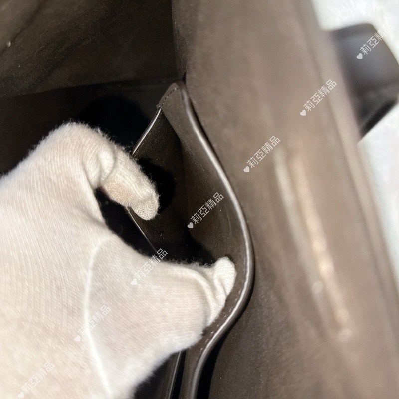 莉亞精品♡Fendi 老花摺紙包 二手-13