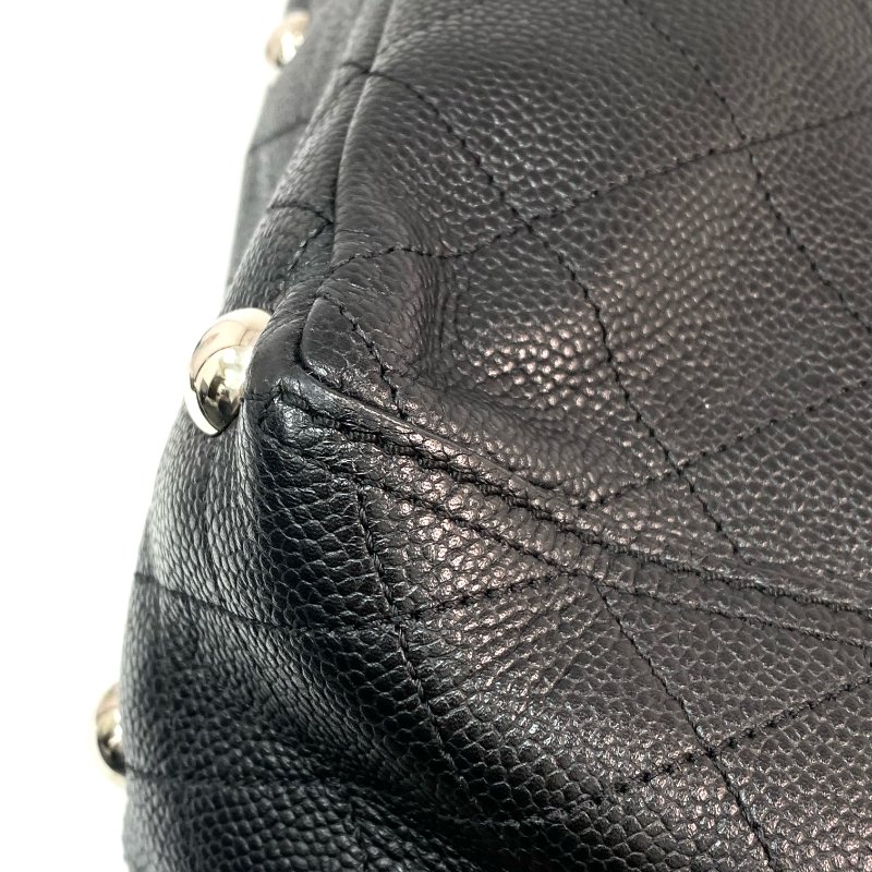 △ Chanel 香奈兒 Black Caviar Skin Silver Tone Metal Chain Tote Bag No.19 A94033 黑色粒紋小牛皮銀色金屬托特袋No.19 - 257023829-6