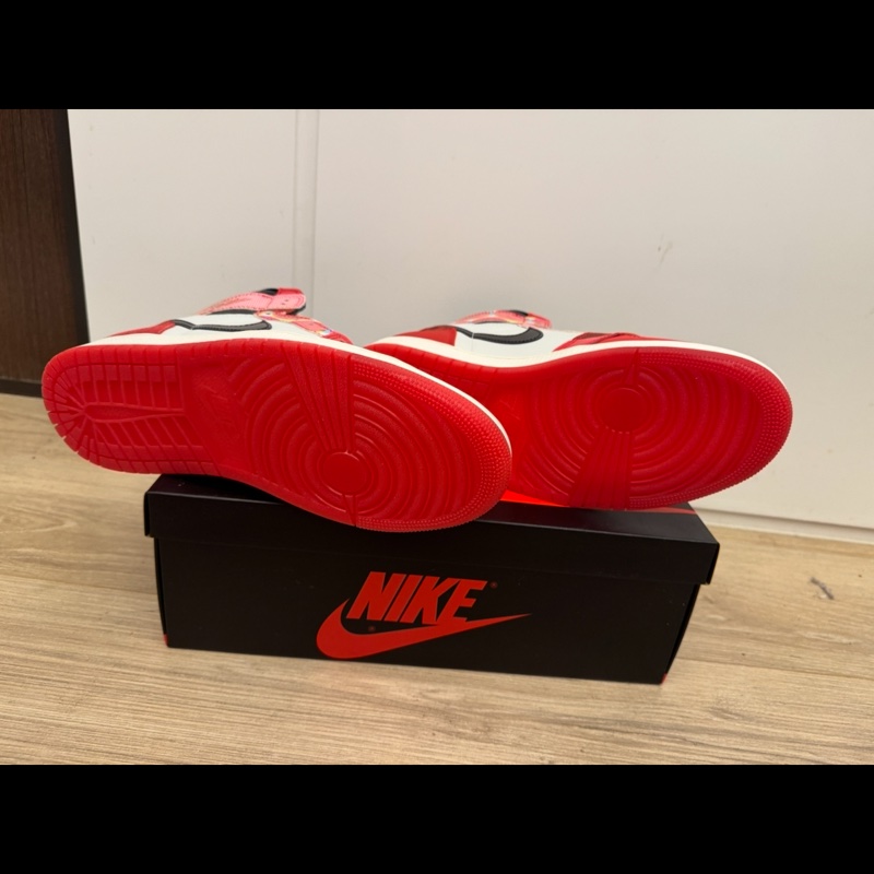 [全新］Air Jordan 1 Spider Lost and Found-4