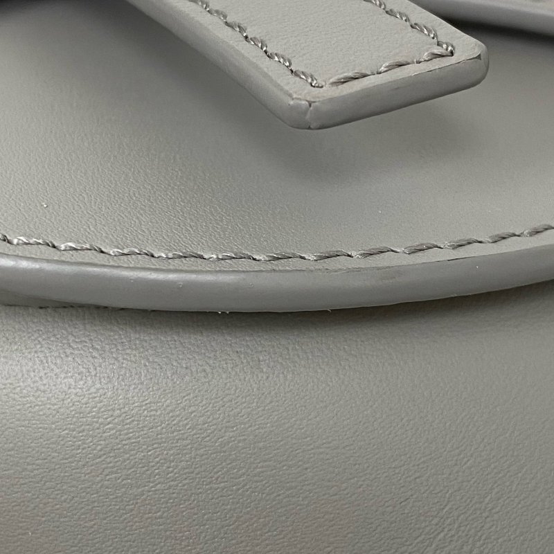 △ Loewe 羅意威 Grey Calfskin Mini Gate Shoulder Bag 灰色小牛皮肩背袋 - 257026567-13