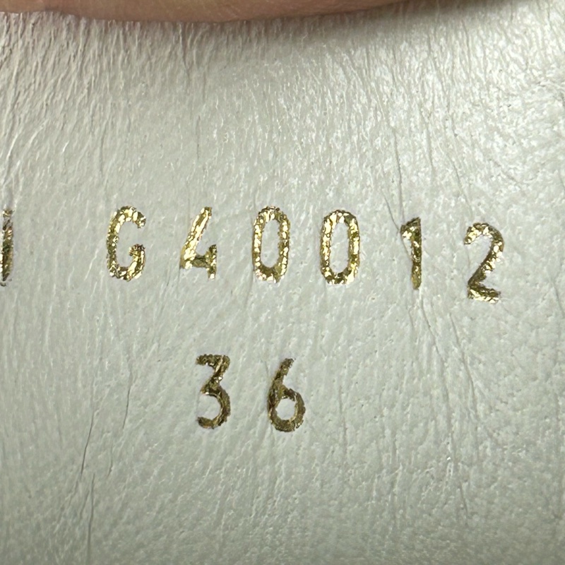 98新Chanel香奈兒黑色運動鞋 尺碼：36 碼一無附件-6