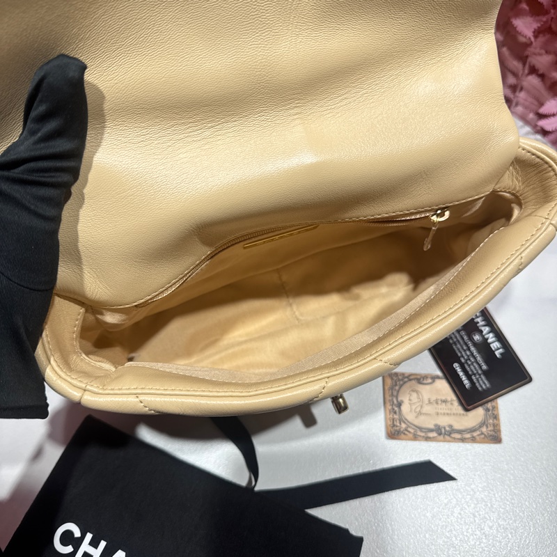 Chanel 19bag 小號/奶茶色/王吉娜古董精品-8