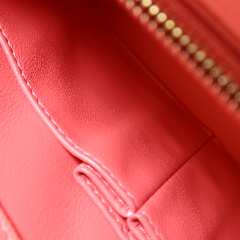 CHANEL 牛皮皮革Coco Handle Large金扣鏈帶肩背袋-16