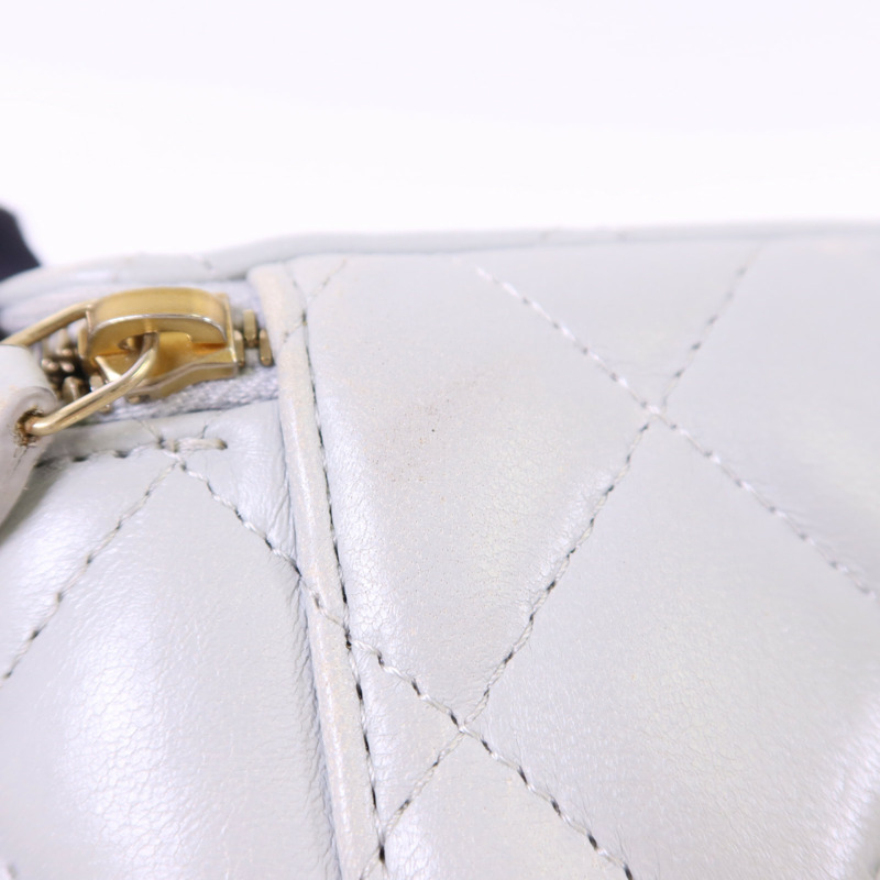 CHANEL 羊皮皮革Vanity Case金扣鏈帶肩背袋-14