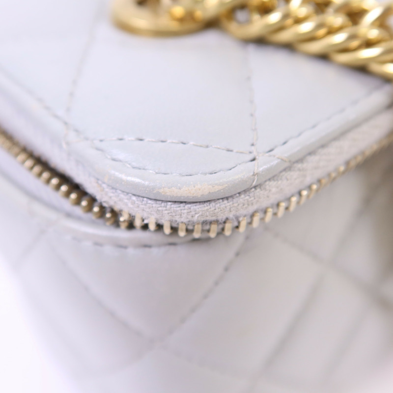 CHANEL 羊皮皮革Vanity Case金扣鏈帶肩背袋-17