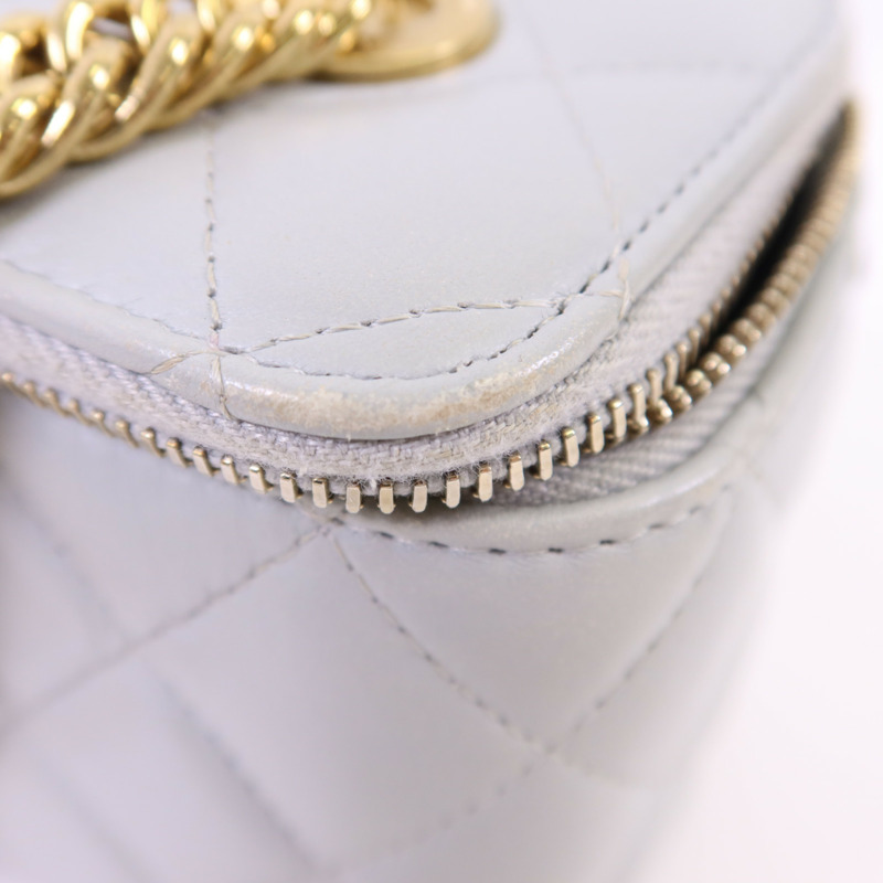 CHANEL 羊皮皮革Vanity Case金扣鏈帶肩背袋-18