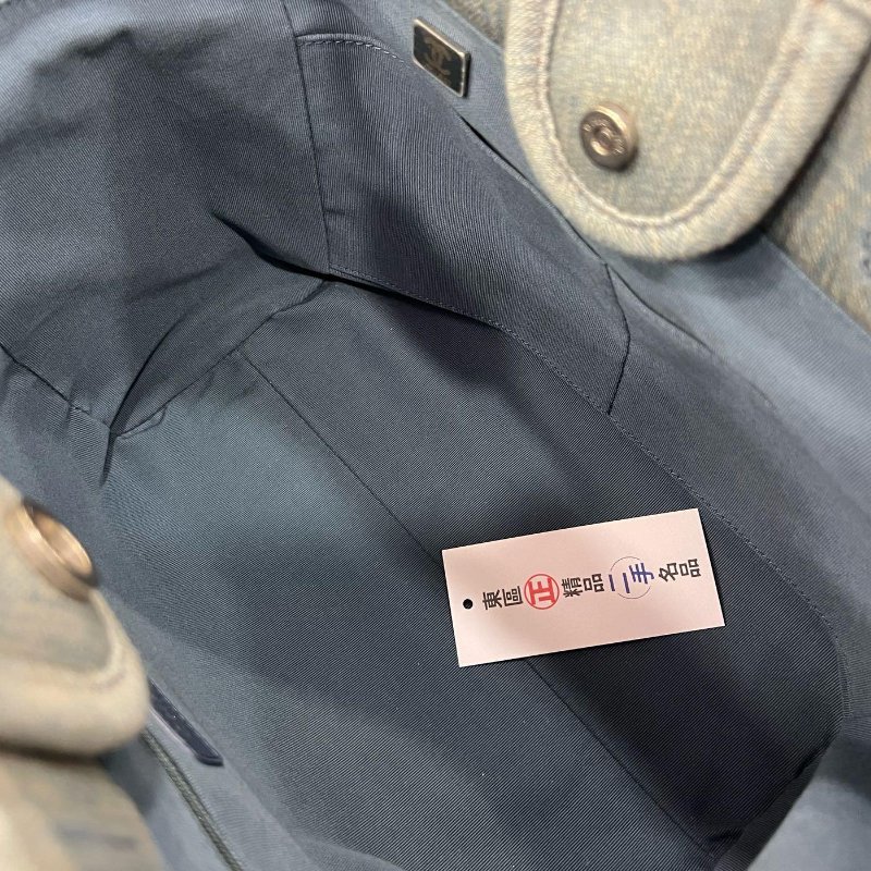 東區正精品㊣CHANEL 23s AS3257 牛仔水洗仿舊沙灘手提包斜背包兩用包托特包中型 RZ4624-4