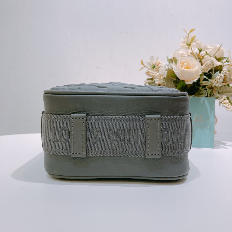 TW4663 Louis Vuitton 路易威登 浮雕男士郵差包 Cruiser Messenger Bag Calfskin-4