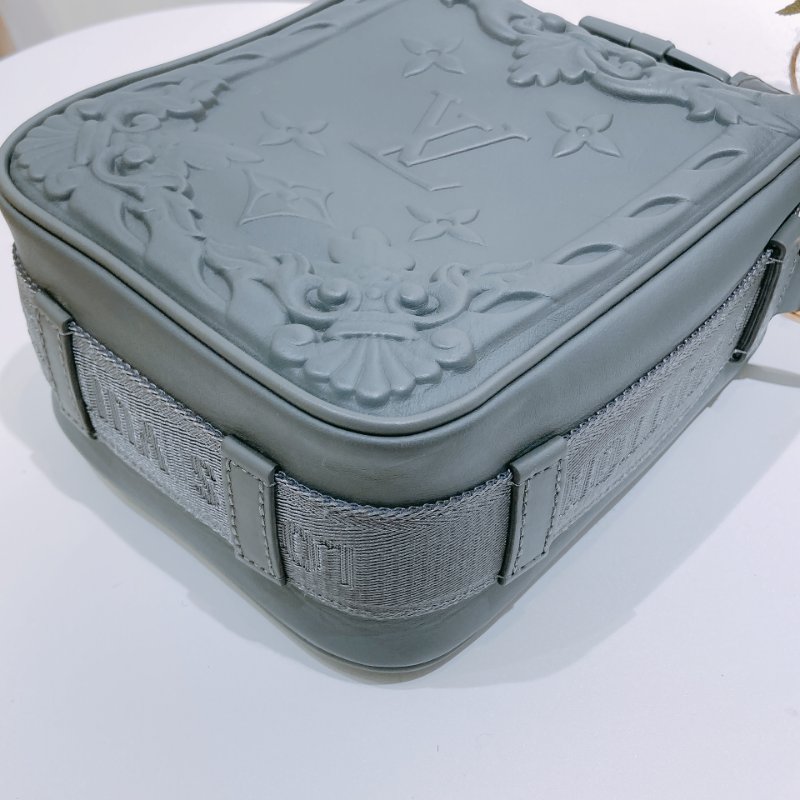 TW4663 Louis Vuitton 路易威登 浮雕男士郵差包 Cruiser Messenger Bag Calfskin-8