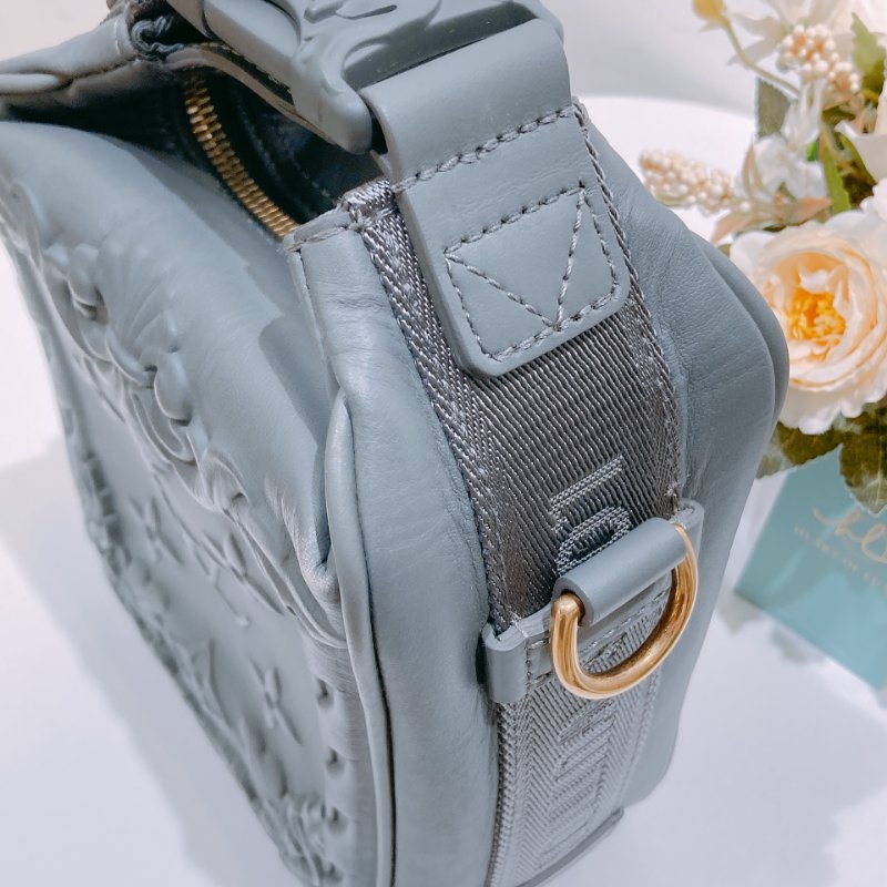 TW4663 Louis Vuitton 路易威登 浮雕男士郵差包 Cruiser Messenger Bag Calfskin-10