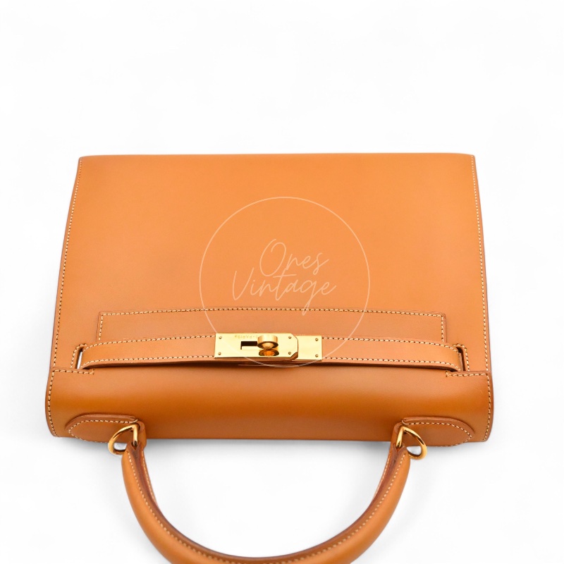 [Pre-owned] Hermes Kelly 28 Natural Sable Chamonix GHW Stamp Square G-32