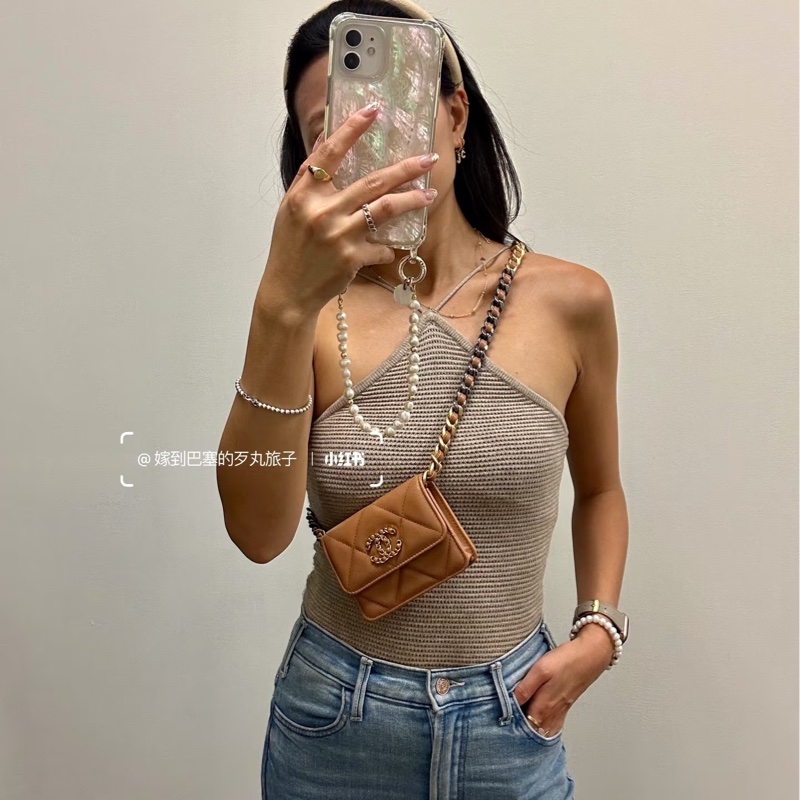 （極新美包）Chanel香奈兒 19woc mini腰包-8