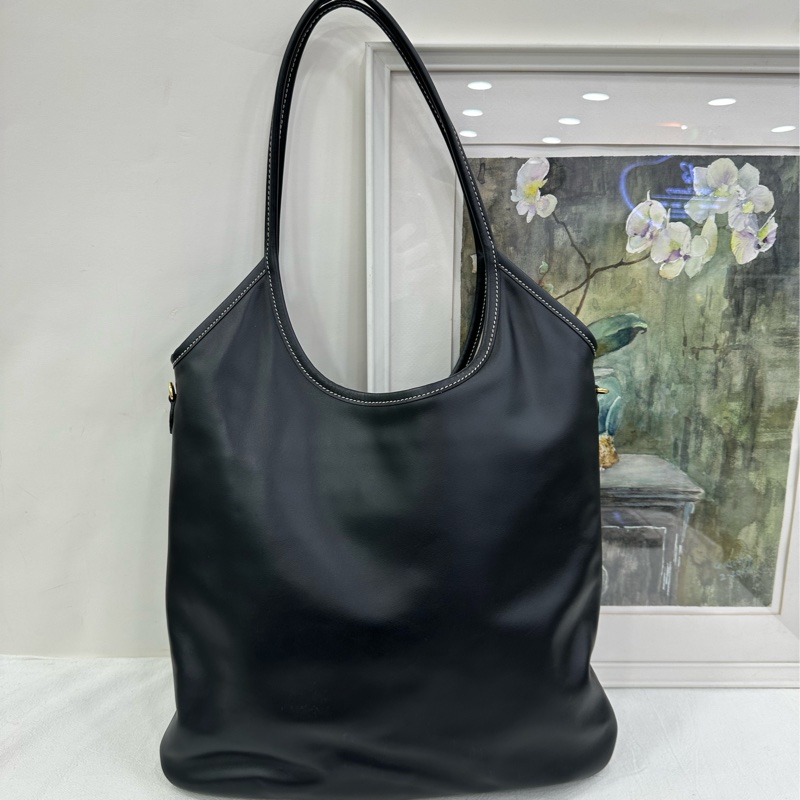 Miu Miu IVY hobo托特包，黑色 很新 25年 內襯有幾點印子-2