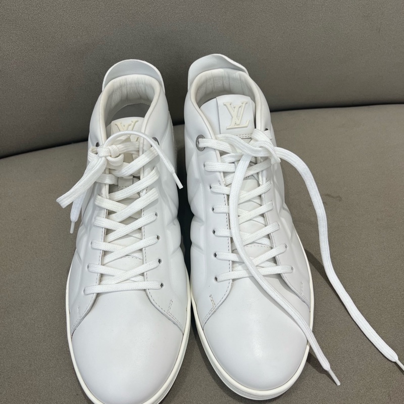 98新LV路易威登白色牛皮高幫板鞋，經典款式，尺碼5.5碼39.5碼-0