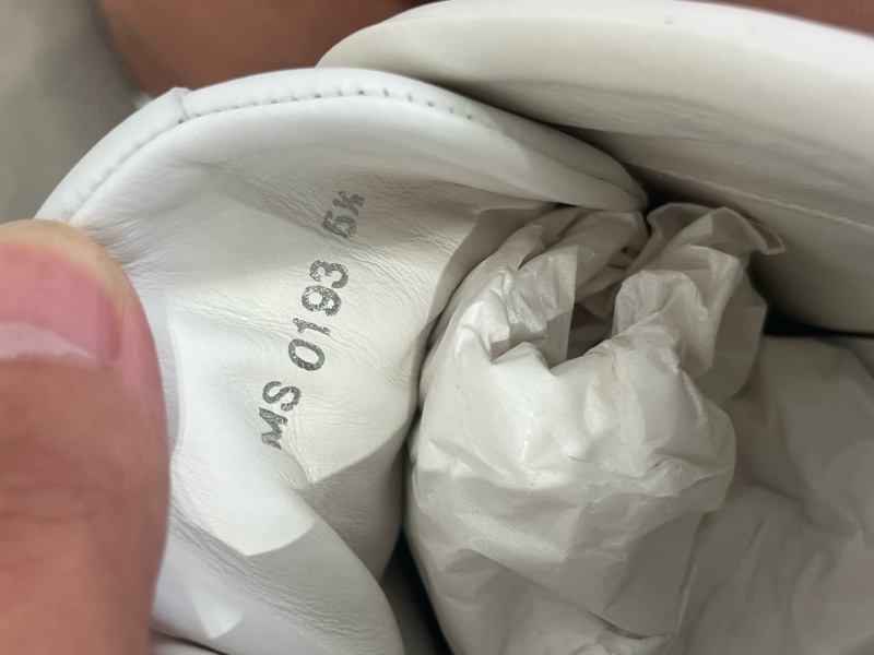 98新LV路易威登白色牛皮高幫板鞋，經典款式，尺碼5.5碼39.5碼-3