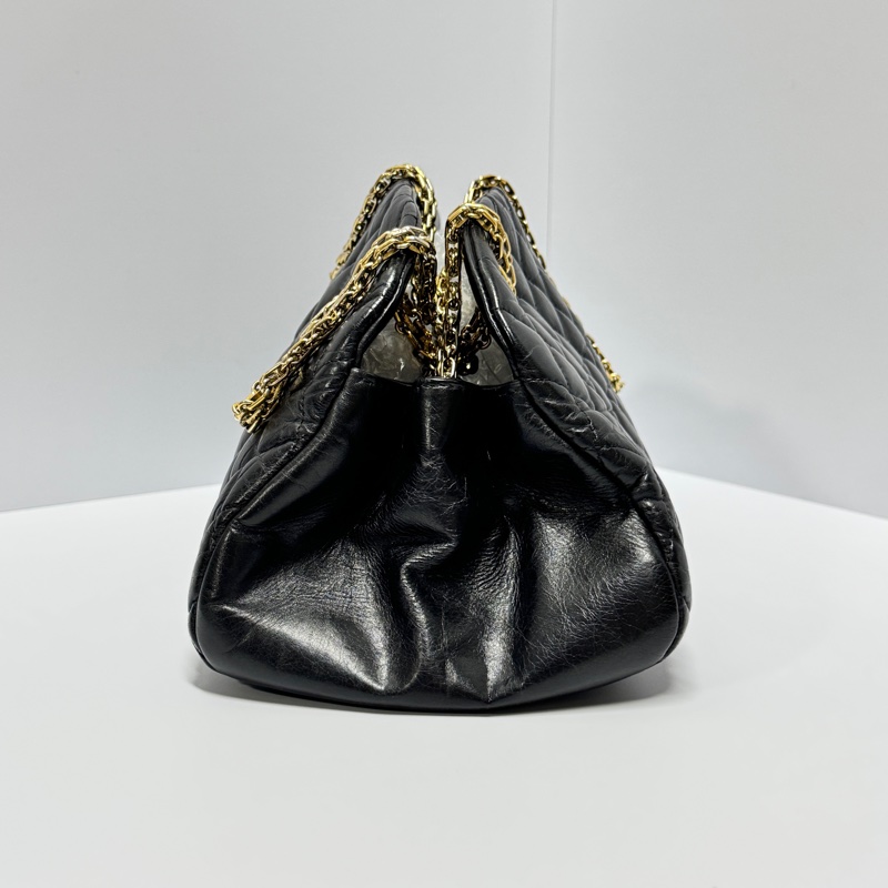 【極新🎁】 Chanel 黑金皺紋牛皮 小號 保齡球包 （專櫃22.6萬）-3