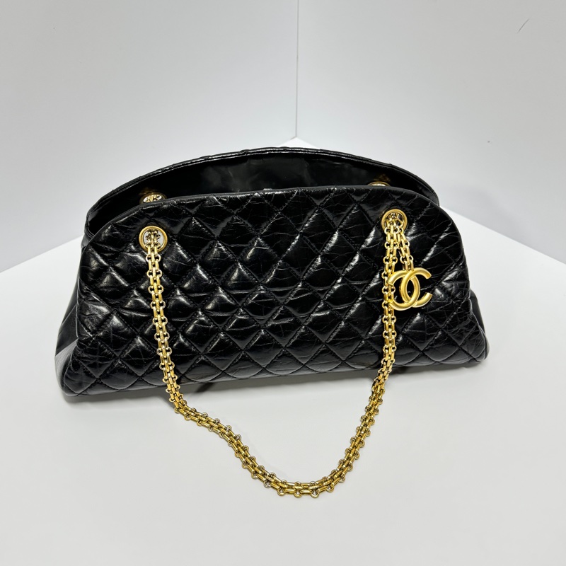 【極新🎁】 Chanel 黑金皺紋牛皮 小號 保齡球包 （專櫃22.6萬）-13