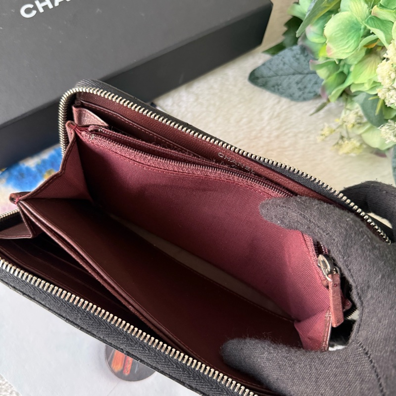 CC Logo 小羊皮ㄇ形拉鍊長夾(黑色)-6