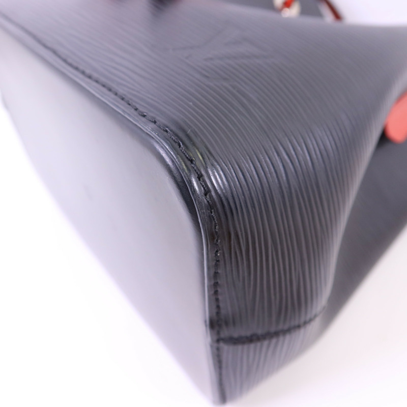 LOUIS VUITTON Epi Neo Noe BB銀扣手挽肩背兩用袋-11