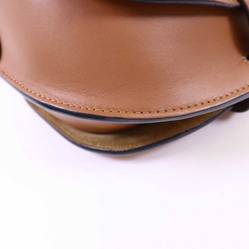 LOEWE 牛皮皮革Gate Small金扣肩背袋-19