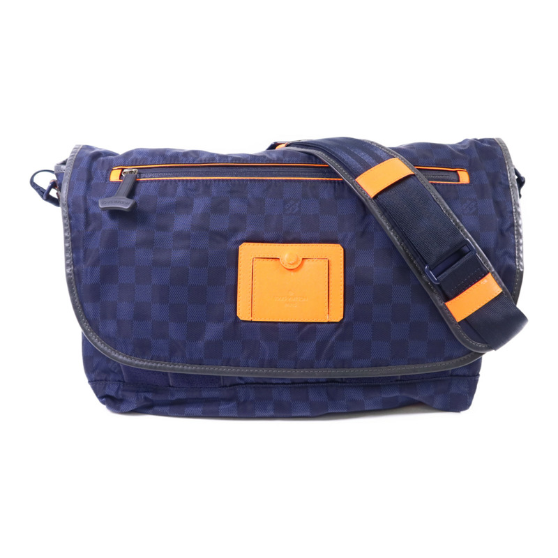 LOUIS VUITTON Damier Challenge LV Cup  Messenger Bag肩背袋-0