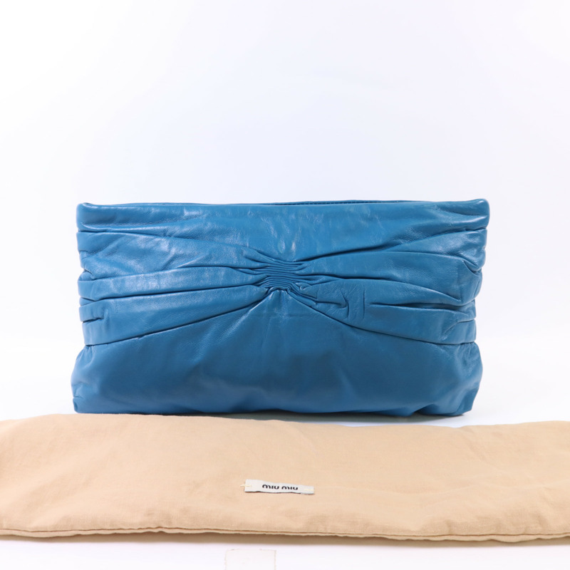 Miu Miu 牛皮皮革Clutch Bag金扣手拿包-15