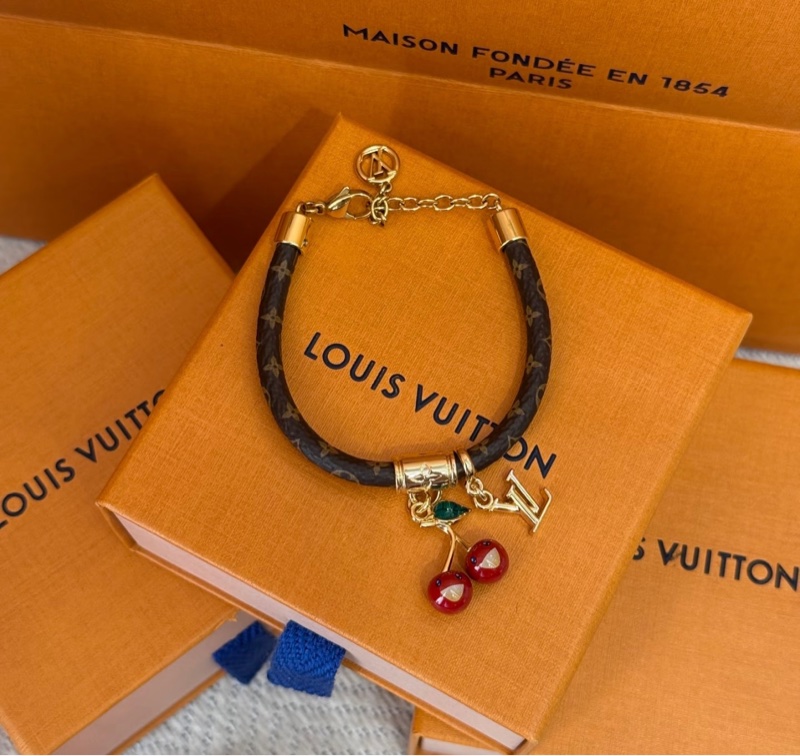 LV x 村上隆 聯名款 櫻桃手鏈-5