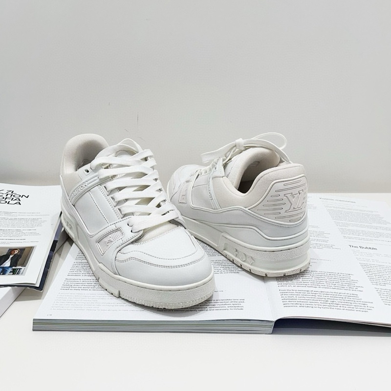 98新Lv路易威登 Trainer纯白休闲运动板鞋 成色非常好 7.5码/41.5码-2