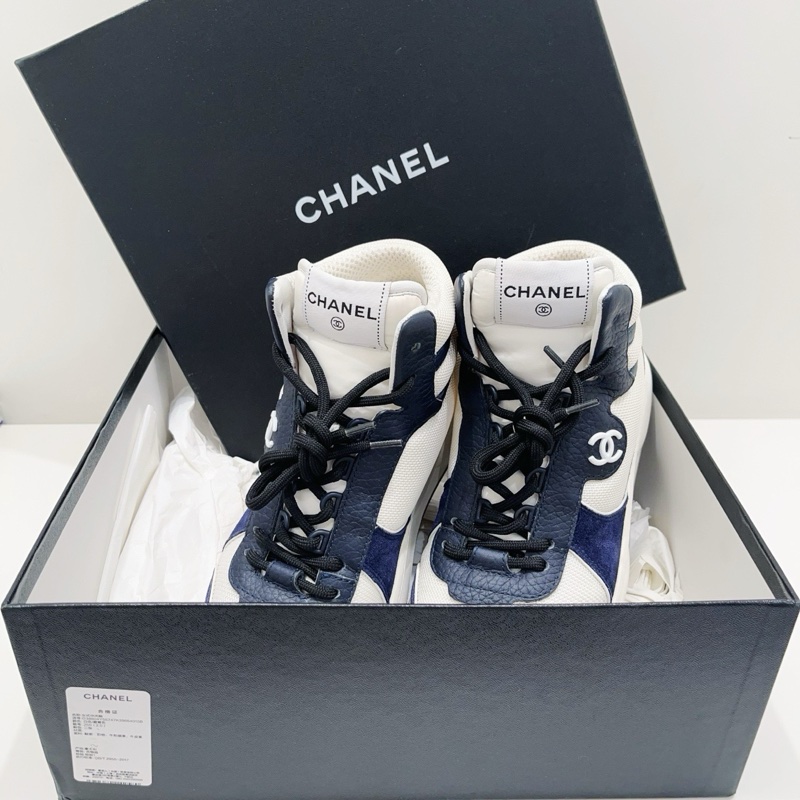 99新Chanel香奈兒 藍白拼色雙C圓頭系帶高幫運動鞋 板鞋 成色很好 40碼 男女同款 一-1