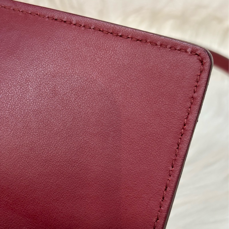 BURBERRY 4080066 PVC 防水格紋紅色牛皮 手拿包手機包郵差包記者包信差包小書包斜背包肩背包護照包-20