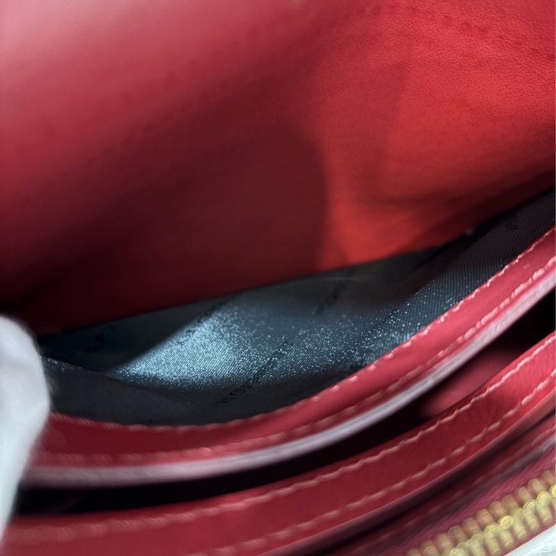 BURBERRY 4080066 PVC 防水格紋紅色牛皮 手拿包手機包郵差包記者包信差包小書包斜背包肩背包護照包-32