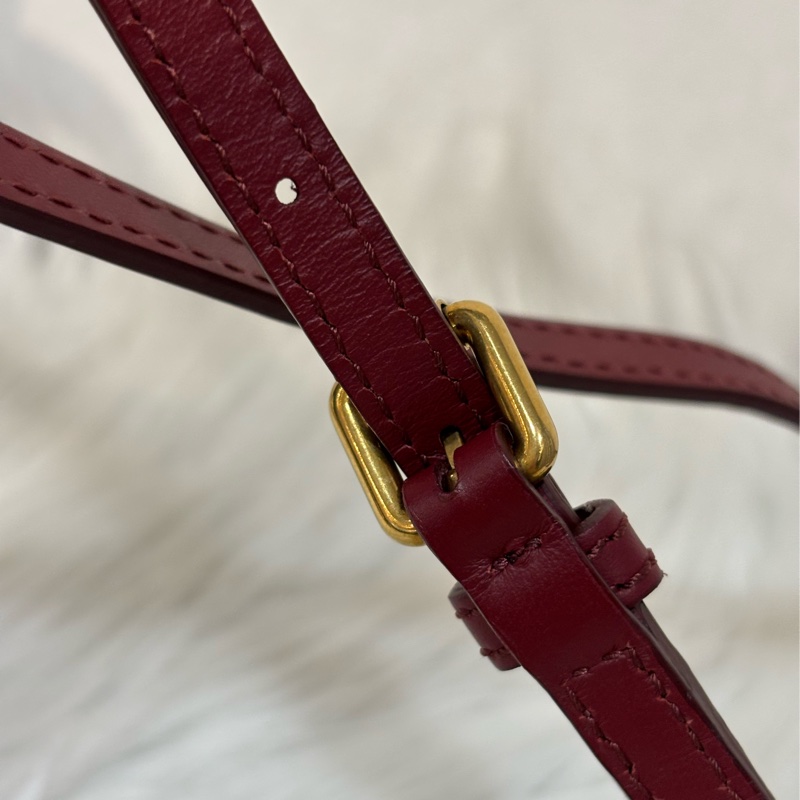 BURBERRY 4080066 PVC 防水格紋紅色牛皮 手拿包手機包郵差包記者包信差包小書包斜背包肩背包護照包-47