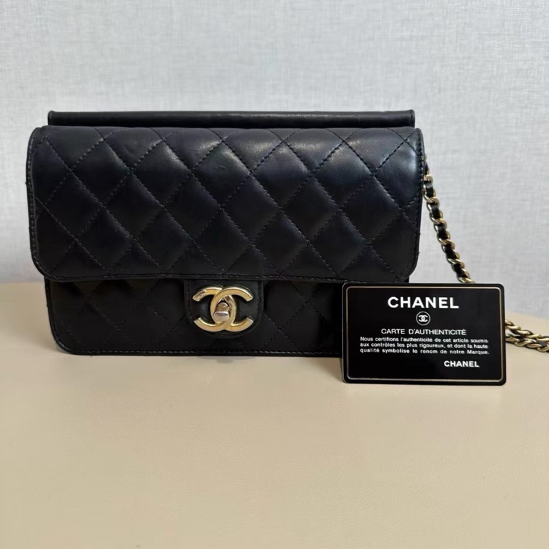 CHANEL BLACK AND GOLDEN METAL-1