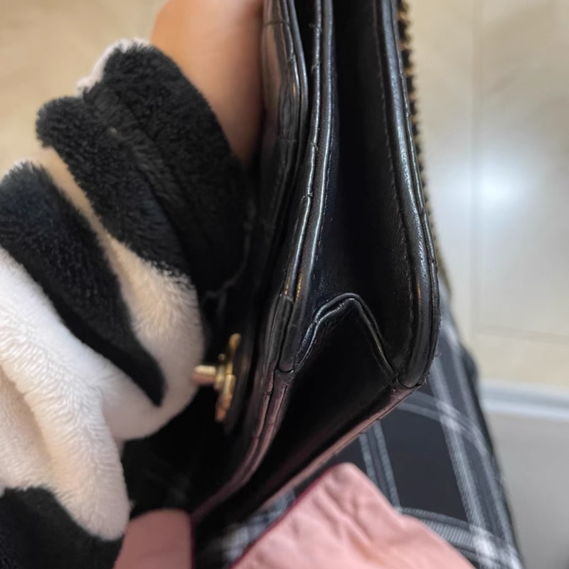 CHANEL BLACK AND GOLDEN METAL-6