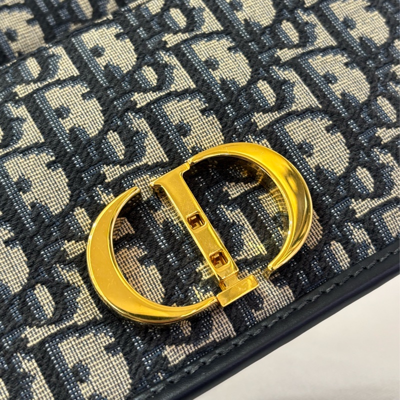 Dior藍緹布刺繡蒙田East Wast鍊包-11