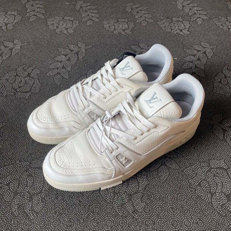 97新lv trainer白水泥44碼 無附件-0