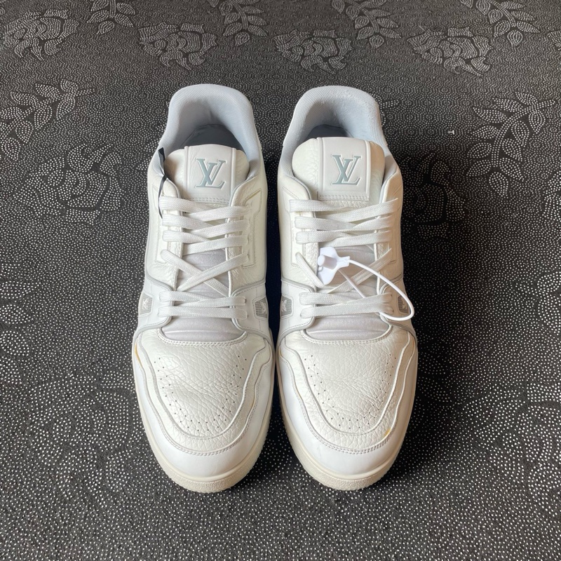 97新lv trainer白水泥44碼 無附件-1