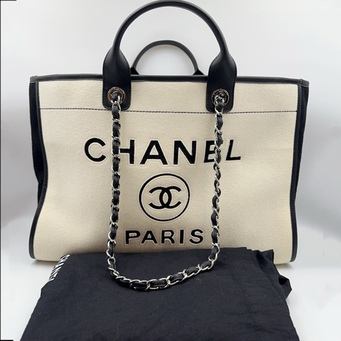 99新CHANEL 香奈兒 19K 沙灘包 購物袋 熊貓配色 拼色黑白字母大Logo 毛氈布拼牛皮 托特包 尺寸:長55cm 寬21cm 高32cm 附件:防塵袋