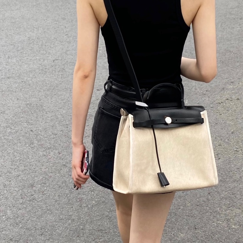 「JL精品代購」98新 Hermes herbag 31 熊貓 （黑白兩包可替換）-1