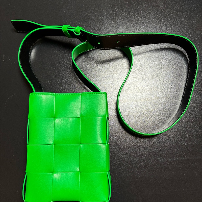 Bottega Veneta cassette bag-1