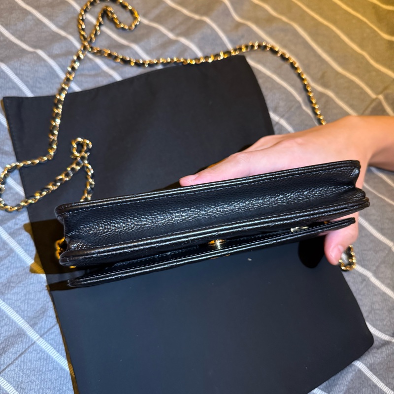 Woc 魚子醬牛皮金扣 磁吸款-8