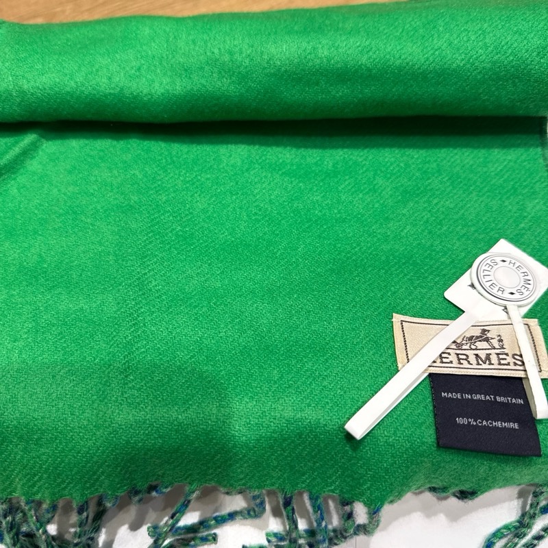 全新未使用愛馬仕Hermes 格紋圍巾灰/藍/綠-9