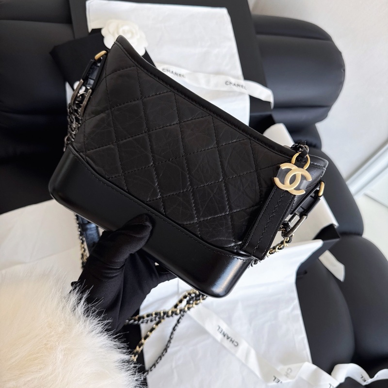 Chanel 黑金小號流浪包-1