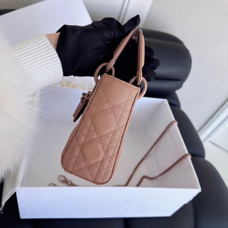 Dior三格戴妃乾燥玫瑰色-3