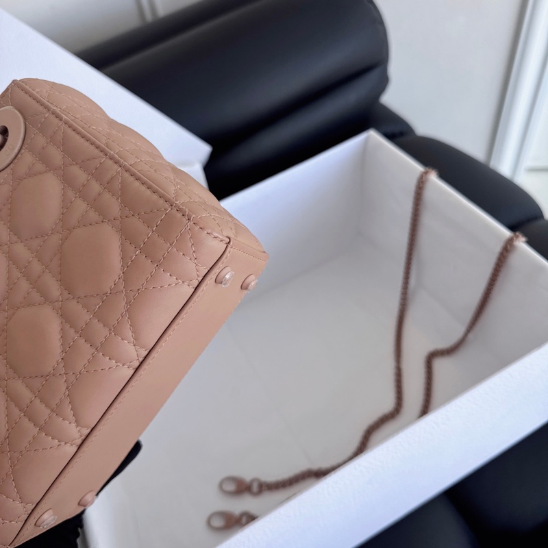 Dior三格戴妃乾燥玫瑰色-5