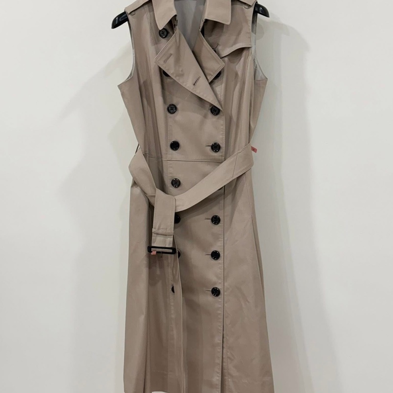 BURBERRY 倫敦 雙排扣腰帶風衣型洋裝&外套-1
