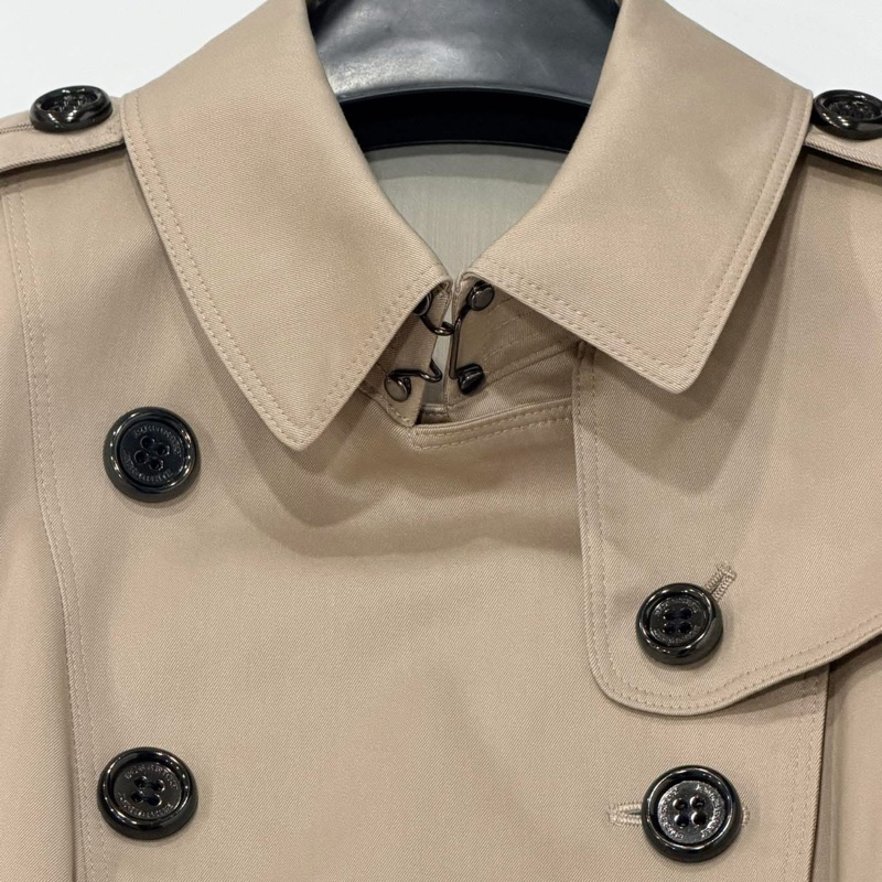 BURBERRY 倫敦 雙排扣腰帶風衣型洋裝&外套-4
