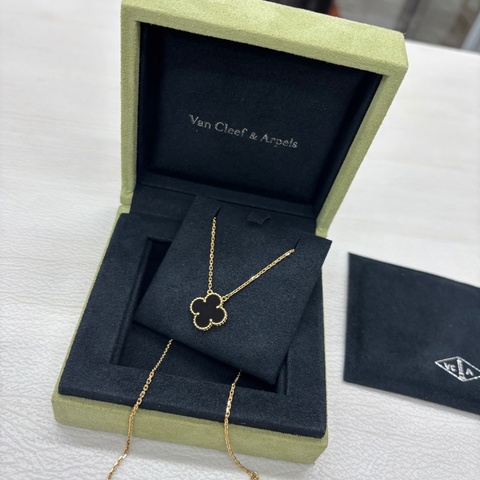 VCA 18K黃金黑花項鍊中號