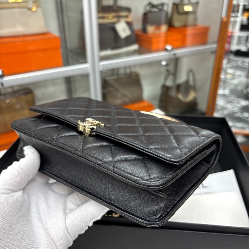 Chanel 22A黑金羊皮 WOC-5