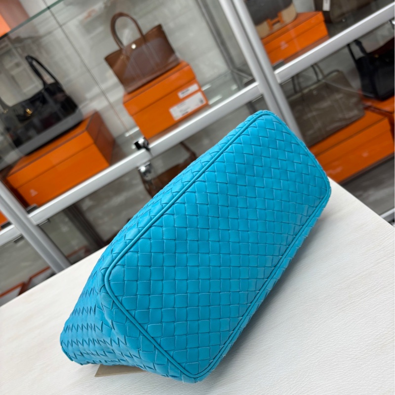 BV油畫藍編織飯盒Hobo-5